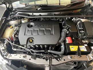 2013 Toyota Corolla - Thumbnail