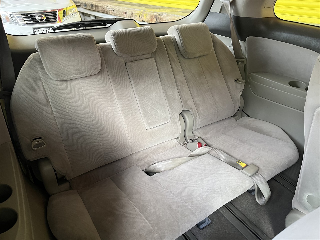 2006 Toyota Estima