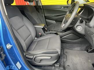 2016 Hyundai TUCSON - Thumbnail