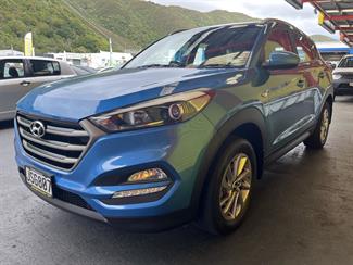 2016 Hyundai TUCSON - Thumbnail