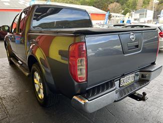 2012 Nissan Navara - Thumbnail