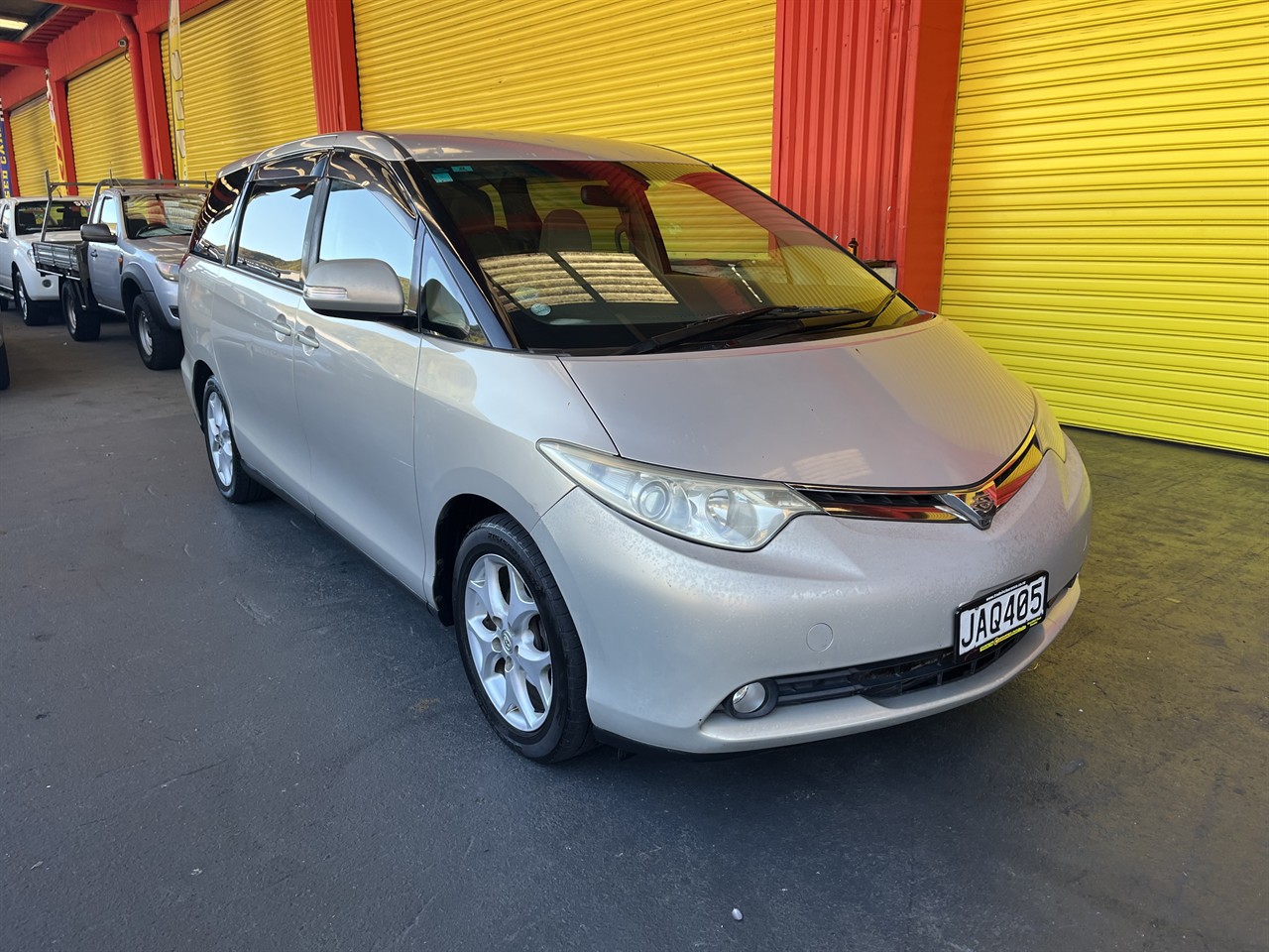 2006 Toyota Estima