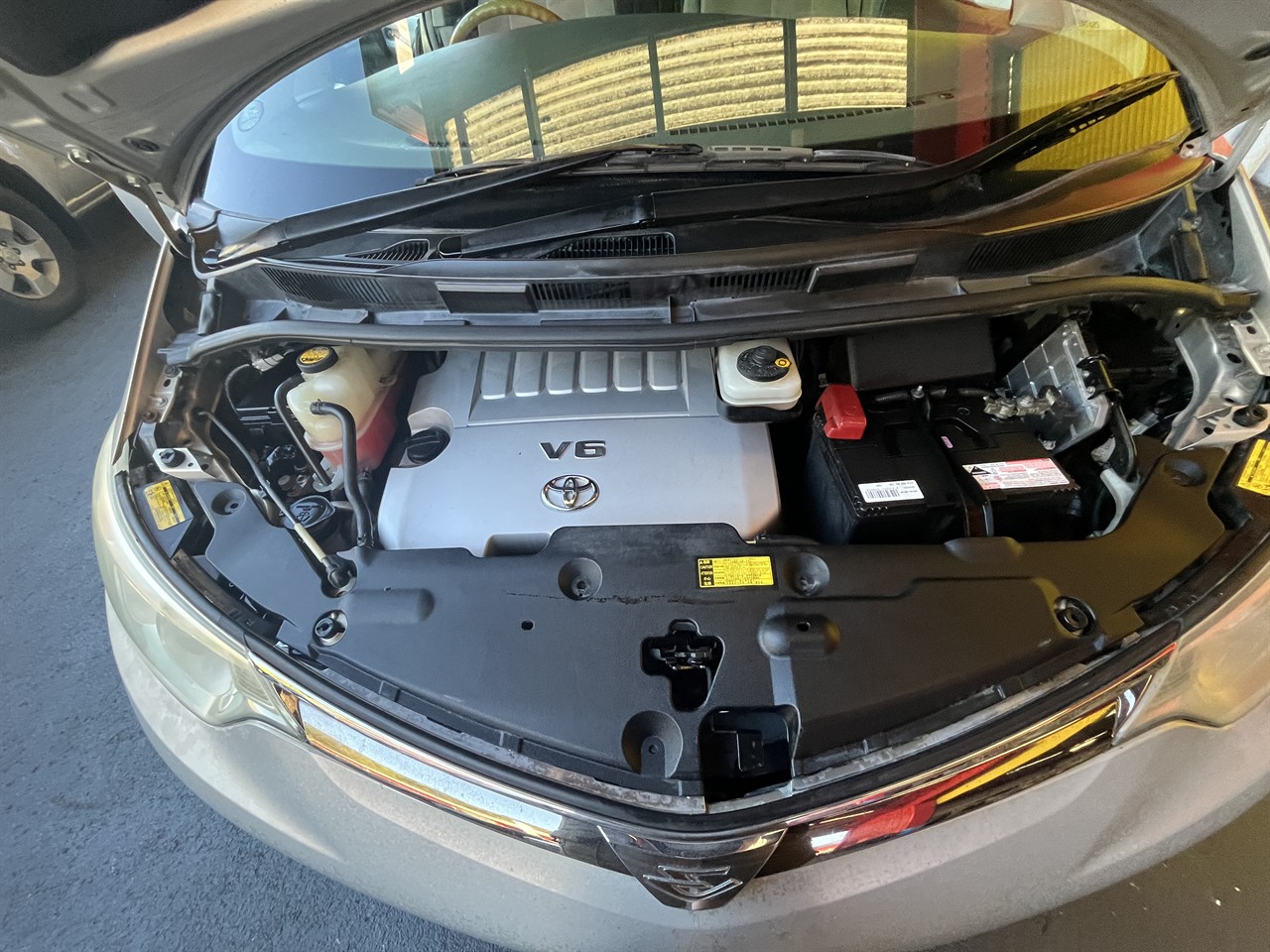 2006 Toyota Estima