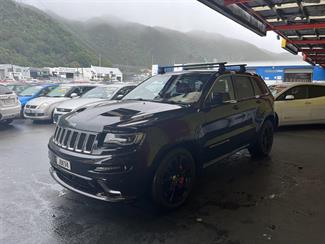 2015 Jeep Grand Cherokee - Thumbnail
