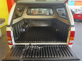 2010 Toyota Hilux - Thumbnail