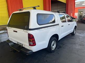 2010 Toyota Hilux - Thumbnail