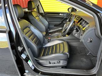 2013 Volkswagen Golf - Thumbnail