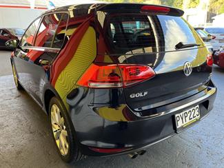 2013 Volkswagen Golf - Thumbnail